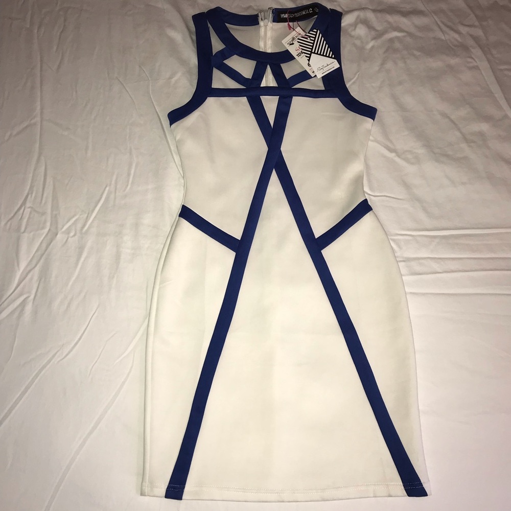 Soy Tendencia sleeveless dress